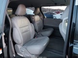 Toyota Sienna Xle Premium 8 Passenger 5TDYK3DC8GS741359 photo