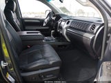Toyota Tundra Platinum 5.7L V8 5TFAW5F15EX401218 fotografie