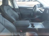 Tesla Model Y Awd/Long Range Dual Motor All-Wheel Drive 7SAYGAEE9PF930910 fotografie