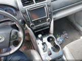 Toyota Camry Hybrid Xle 4T1BD1FK2EU138811 photo