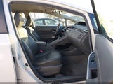 Toyota Prius Two JTDKN3DU1B1473587 fotografie
