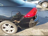 Honda Accord 2.4 Ex 1HGCM72727A004268 photo