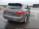 Porsche Cayenne Platinum Edition WP1AA2A28ELA05982 снимка