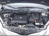 Toyota Sienna Xle V6/Xle V6 Auto Access Seat 5TDYK3DC3BS014252 fotografie