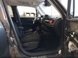 Jeep Renegade Upland Edition 4X4 ZACCJBAB5JPH47014 photo