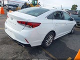 Hyundai Sonata Se 5NPE24AF9JH673142 снимка