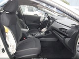 Subaru Crosstrek Premium JF2GUHDC0S8230200 снимка