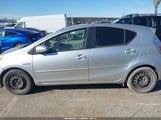 Toyota Prius C Technology JTDKDTB37D15402 снимка