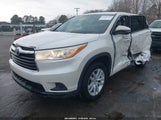 Toyota Highlander Le 5TDZARFHXES005958 снимка