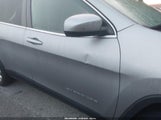 Jeep Cherokee Latitude 1C4PJLCS6GW161339 снимка