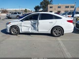 Hyundai Sonata Se 5NPE24AF5FH118860 снимка