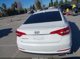 Hyundai Sonata Se 5NPE24AF5FH118860 снимка