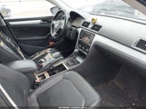 Volkswagen Passat 2.5L Se 1VWBP7A3XCC037868 снимка