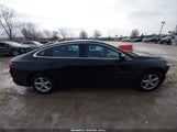 Chevrolet Malibu 1Fl 1G1ZC5ST0JF216912 fotografie