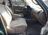 Toyota Sequoia Sr5 V8 5TDBT44A91S018974 снимка