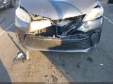 Toyota Sienna Le 8 Passenger 5TDKZ3DC4JS965544 снимка