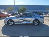 Toyota Camry Le 4T1C11AK8RU915034 photo