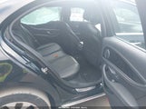 Mercedes-Benz E 300 4Matic WDDZF4KB3KA657101 снимка