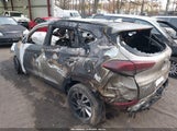 Hyundai Tucson Sel KM8J3CA40JU759381 снимка
