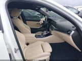 BMW 330I 3MW5R1J50K8B03243 снимка