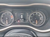 Jeep Cherokee Latitude 1C4PJLCBXGW302221 снимка