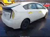Toyota Prius Three JTDKN3DU7E1764213 снимка