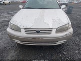 Toyota Camry Le JT2BG22K9V0004661 fotografie