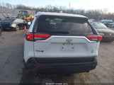 Toyota Rav4 Le 2T3F1RFV1NC271765 снимка