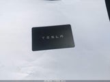 Tesla Model Y Long Range Dual Motor All-Wheel Drive 7SAYGDEE5RA251833 fotografie