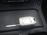 Chevrolet Suburban Premier 1GNSCJKC6KR217314 снимка