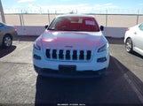 Jeep Cherokee Sport 1C4PJMAB1EW150058 снимка