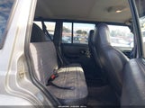 Jeep Cherokee Sport 1J4FT48S8YL243753 снимка