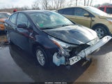 Toyota Prius Four JTDKARFUXH3041931 снимка