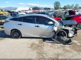 Toyota Prius Three Touring JTDKARFU5J3554199 снимка