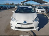 Toyota Prius C Four JTDKDTB30D1050127 снимка