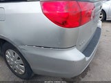 Toyota Sienna Le 5TDZK23C29S272871 снимка