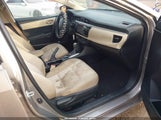 Toyota Corolla Le 2T1BURHEXFC440758 fotografie
