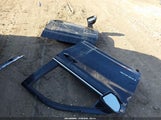 Chevrolet Tahoe 4Wd Lt 1GNSKNKDXRR312519 снимка