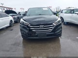 Hyundai Tucson Se KM8J2CA40JU625392 снимка