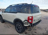 Ford Bronco Sport Outer Banks 3FMCR9C60RRE37304 photo