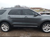 Ford Explorer Xlt 1FM5K8D89JGC52977 fotografie