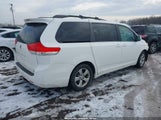 Toyota Sienna Le V6 5TDKK3DC6BS067842 снимка