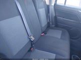 Jeep Patriot Latitude 1C4NJRFB7GD639222 fotografie