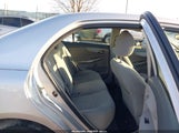 Toyota Corolla Le 2T1BU4EE9AC304511 снимка