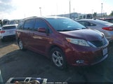 Toyota Sienna Le V6 8 Passenger 5TDKK3DC0DS395776 fotografie
