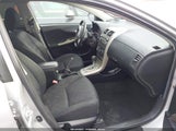 Toyota Corolla S 2T1BU4EE7AC247614 fotografie