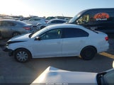 Volkswagen Jetta 2.0L S 3VW2K7AJ9FM296979 снимка