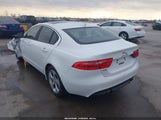 Jaguar Xe 25T SAJAR4BG5HA972101 fotografie