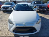 Toyota Yaris Ia 3MYDLBYV5JY304177 fotografie