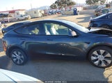 Tesla Model Y Long Range Dual Motor All-Wheel Drive 7SAYGDEE8NF555705 fotografie
